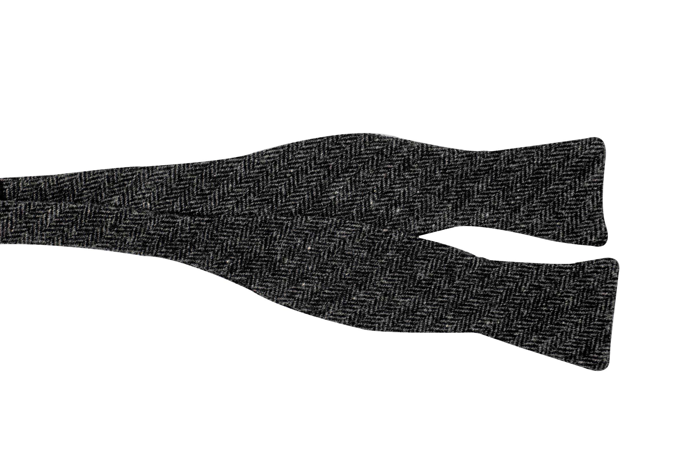 The Douglas Wool Herringbone Bow Tie